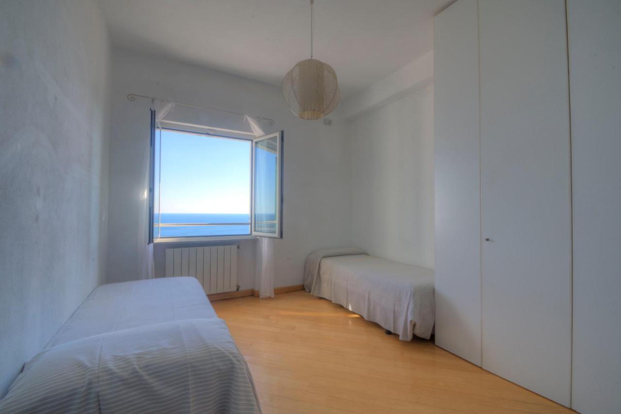 Villa Ischia Attico Sul Mare A Verezzi Борджо Вереци Екстериор снимка