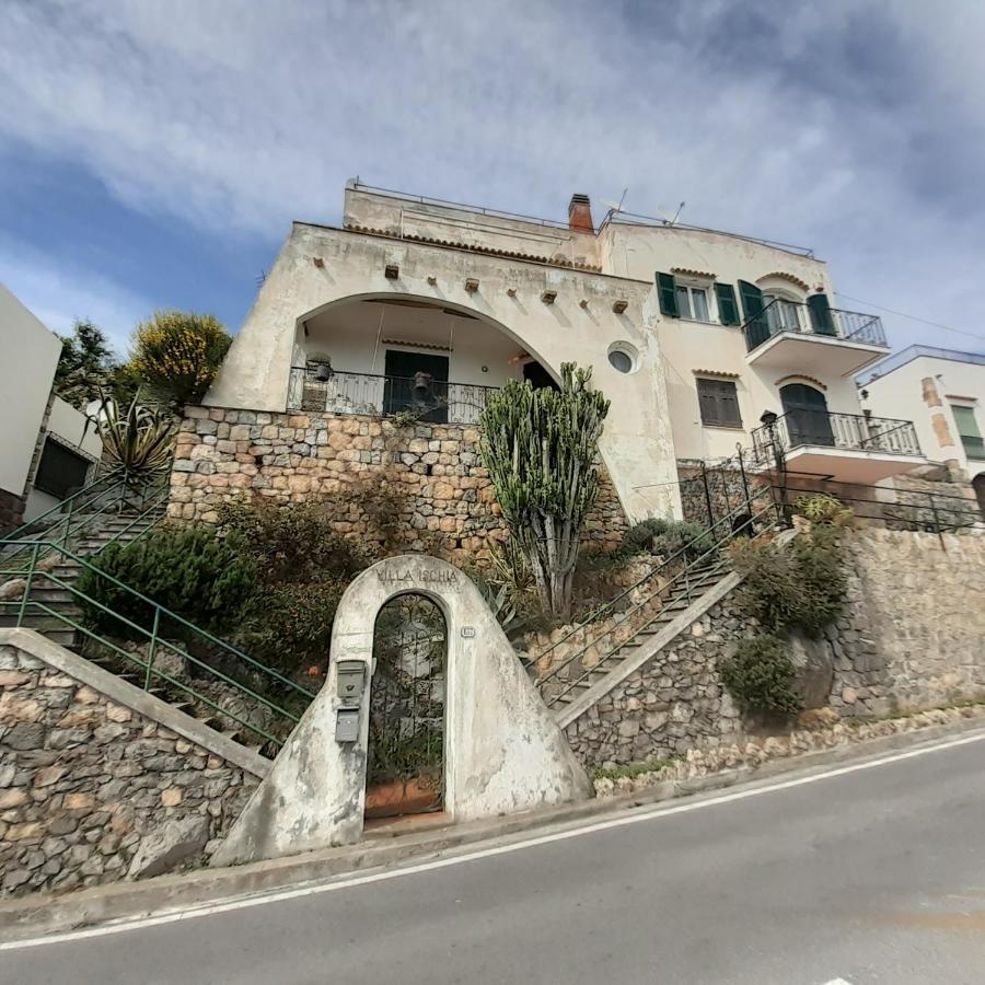 Villa Ischia Attico Sul Mare A Verezzi Борджо Вереци Екстериор снимка